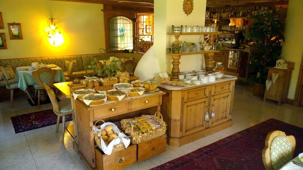 La Felce Bed & Breakfast Hotel Carisolo Buitenkant foto