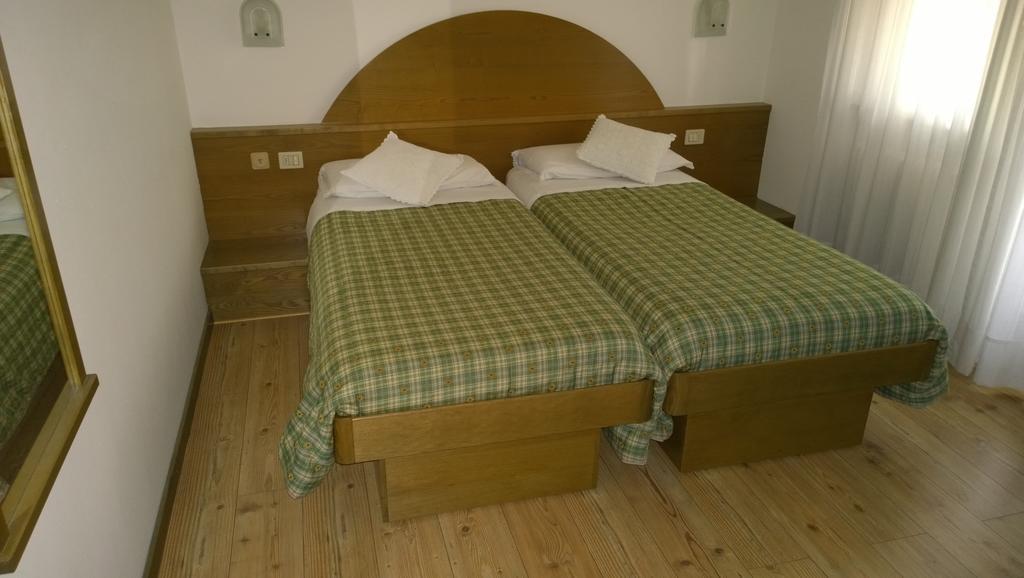 La Felce Bed & Breakfast Hotel Carisolo Kamer foto