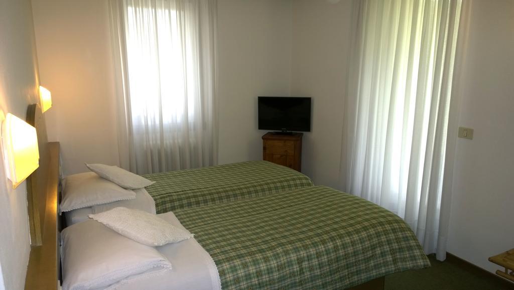 La Felce Bed & Breakfast Carisolo Kamer foto