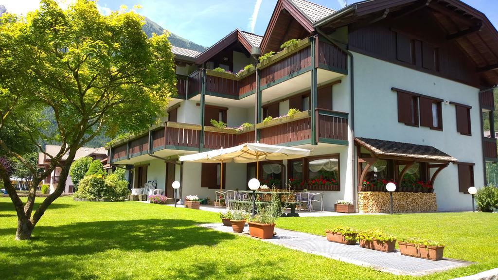 La Felce Bed & Breakfast Hotel Carisolo Buitenkant foto